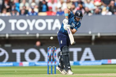 İngiltere 'den Jacob Bethell, 29 Mayıs 2025' te İngiltere 'nin Edgbaston, Birmingham kentinde düzenlenen 1.