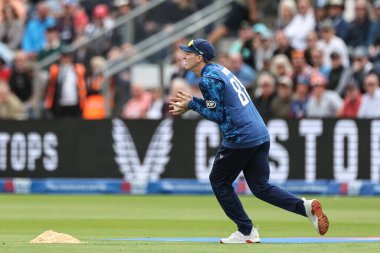 İngiltere kaptanı Harry Brook, 1 Haziran 2025 tarihinde İngiltere 'nin Cardiff kentinde 2. Metro Bank ODI İngiltere ile Batı Hint Adaları arasında gerçekleşen davada Batı Hint Adaları Yüzbaşı Shai Hope' u yakaladı.