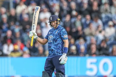 İngiltere 'den Joe Root, 1 Haziran 2025' te Sofya Bahçeleri Kriket Sahası, Cardiff, İngiltere 'de 2.