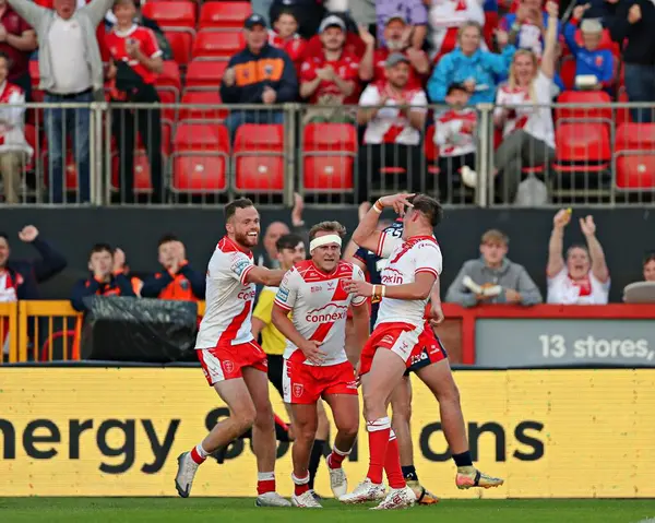 Hull KR 'dan Jack Broadbent, 30 Mayıs 2025' te İngiltere 'nin Hull kenti Kingston' da oynanan Sewell Group Craven Park 'ta oynanan 13.