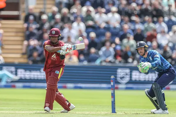 Batı Hint Adaları 'ndan Keacy Carty, 1 Haziran 2025' te Sophia Gardens Cricket Ground, Cardiff 'te 2. Metro Bank ODI İngiltere' ye karşı Batı Hint Adaları 'nda 4 puan aldı ve yarım asır yükseldi.