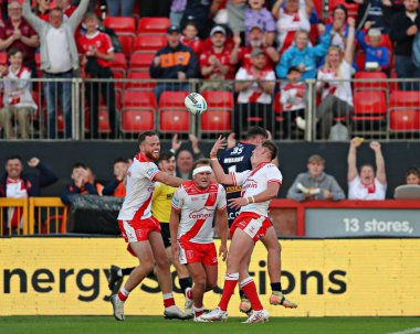 Hull KR 'dan Jack Broadbent, 30 Mayıs 2025' te İngiltere 'nin Hull kenti üzerinde Kingston' da oynanan Sewell Group Craven Park 'ta oynanan 13.