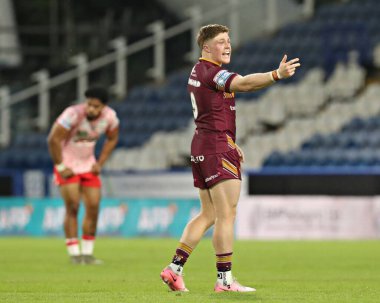 Huddersfield Giants 'tan Zac Woolford, Betfred Süper Lig 13. Raundda Huddersfield Giants ile Leigh Leopards arasında oynanan John Smith Stadyumu, Huddersfield, Birleşik Krallık, 29 Mayıs 2025