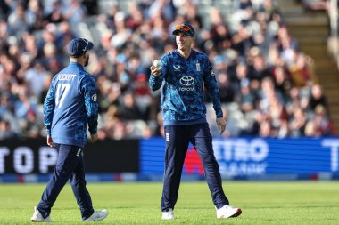 İngiltere kaptanı Harry Brook, Batı Hint Adaları 'ndan Gudakesh Motie' yi 29 Mayıs 2025 'te Edgbaston, Birmingham, Birleşik Krallık' ta 1.