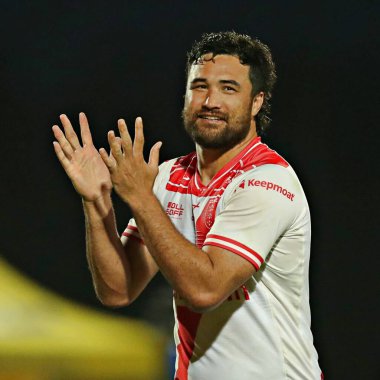 Hull KR 'dan Peta Hiku, 30 Mayıs 2025 tarihinde İngiltere' nin Hull kenti Kingston 'da oynanan Sewell Group Craven Park' ta oynanan 13.