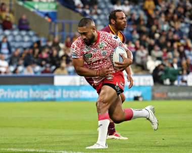 Leopar Leoparlar 'dan Isaac Liu, 29 Mayıs 2025' te John Smith Stadyumu 'nda oynanan 13. Betfred Süper Lig karşılaşmasında ilk denemeyi yaptı.