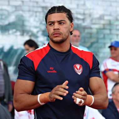 St. Helens 'den Lewis Murphy, Betfred Süper Lig 13. Raundundan önce Sewell Group Craven Park' ta Hull KR ile St Helens arasında oynanan karşılaşma 30 Mayıs 2025 'te Hull, İngiltere' de oynanacak.