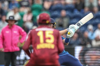 İngiltere 'den Joe Root, 1 Haziran 2025' te Sofya Bahçeleri Kriket Sahası, Cardiff, Birleşik Krallık 'ta 2.
