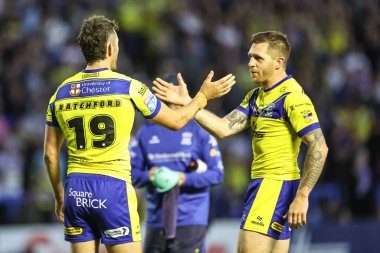 Warrington Wolves 'tan Stefan Ratchford, 30 Mayıs 2025' te İngiltere 'nin Warrington kentinde oynanan 13. Betfred Süper Lig karşılaşmasında Warrington Wolves Castleford Tigers' a karşı oynadığı oyunu kutluyor.