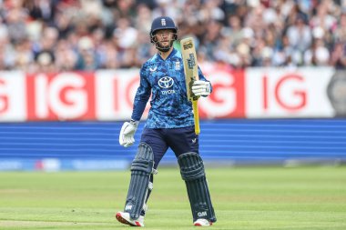 İngiltere 'den Ben Duckett, 29 Mayıs 2025' te İngiltere 'nin Edgbaston, Birmingham' da Batı Hint Adaları 'na karşı 1. Metro Bankası' nda (50 koşu) yarım yüzyıl (50 koşu) kutluyor.
