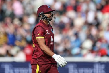 Batı Hint Adaları 'ndan Brandon King, 29 Mayıs 2025' te İngiltere 'nin Edgbaston, Birmingham' da Batı Hint Adaları 'na açtığı 1.