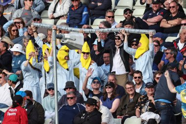 İngiltere taraftarları, İngiltere 'nin Birmingham, İngiltere' nin başkenti Edgbaston 'da 29 Mayıs 2025' te oynanan 1.