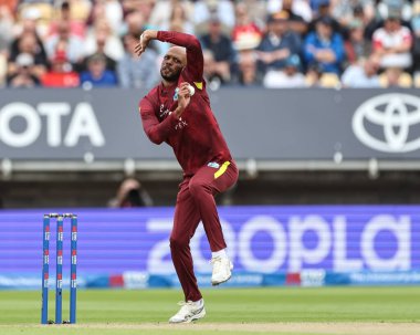 Batı Hint Adaları 'ndan Roston Chase, 29 Mayıs 2025' te İngiltere 'nin Edgbaston, Birmingham, İngiltere' de Batı Hint Adaları 'na karşı 1.