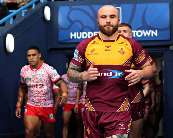 Huddersfield Giants 'tan Jake Bibby, Betfred Süper Lig 13. Raundundan önce Huddersfield Giants, John Smith Stadyumu' nda Leigh Leopards 'a karşı 29 Mayıs 2025