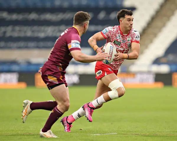 Betfred Süper Lig 13. Raundunda Leoparlar 'dan David Armstrong John Smith Stadyumu' nda Huddersfield Giants 'a karşı Leigh Leopards maçında, 29 Mayıs 2025