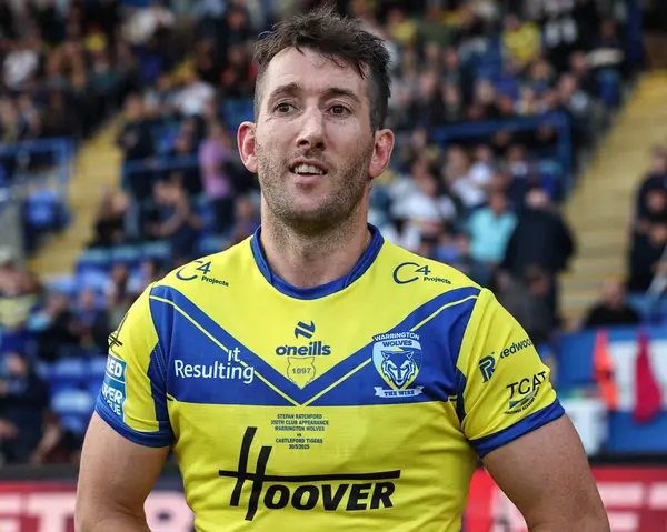 Warrington Wolves 'tan Stefan Ratchford, 30 Mayıs 2025' te Warrington, İngiltere 'deki Halliwell Jones Stadyumu' nda oynanan Betfred Süper Lig 13.