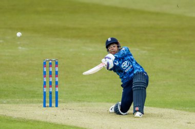 İngiltere 'den Sophia Dunkley 2. Metro Bank ODI Uluslararası İngiltere Kadınlar Batı Hint Adalarına Karşı Uptonsteel County Ground, Leicester, Birleşik Krallık, 4 Haziran 2025