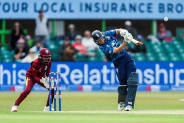 İngiltere 'den Amy Jones, 4 Haziran 2025' te Uptonsteel County Ground, Leicester, Birleşik Krallık 'ta 2.