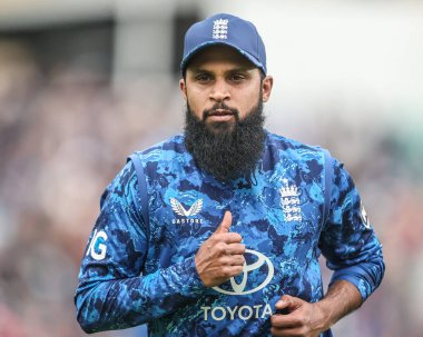 İngiliz Adil Rashid 3. Metro Bankası ODI İngiltere, Batı Hint Adaları 'na karşı Kia Oval, Londra, İngiltere, 3 Haziran 2025