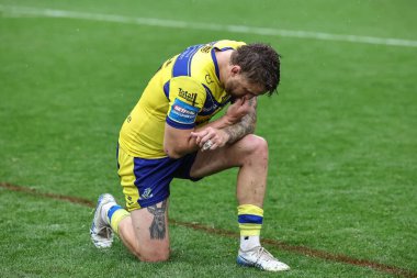 Warrington Wolves 'tan üzgün bir Sam Powell, 7 Haziran 2025' te Wembley Stadyumu 'nda oynanan Betfred Challenge Cup Final Warrington Wolves vs Hull KR maçında
