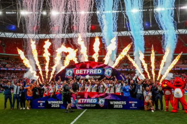 Hull KR, Betfred Challenge Kupası 'nı 7 Haziran 2025' te Wembley Stadyumu 'nda oynanan Betfred Challenge Cup final Warrington Wolves vs Hull KR maçından sonra kaldırdı.