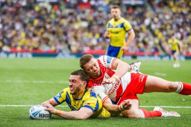 Warrington Wolves 'tan Adam Holroyd, 7 Haziran 2025' te Londra, Wembley Stadyumu 'nda oynanan Betfred Challenge Cup Final Warrington Wolves vs Hull KR karşılaşmasında şansını deneyecek.