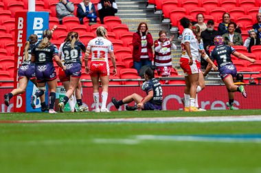Wigan Warriors 'tan Megan Williams, 7 Haziran 2025' te Wembley Stadyumu 'nda düzenlenen Betfred Kadınlar Yarışma Kupası finalinde Wigan Warriors' a karşı oynuyor.