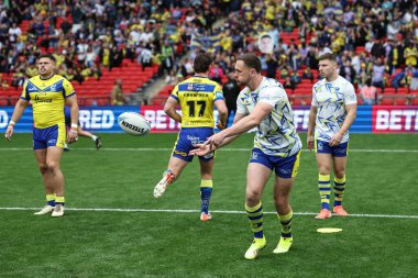 Warrington Wolves 'tan Ben Currie, Betfred Challenge Cup Final Warrington Wolves Hull KR' a karşı 7 Haziran 2025 'te Wembley Stadyumu' nda oynanan karşılaşmada ısınma turunda.