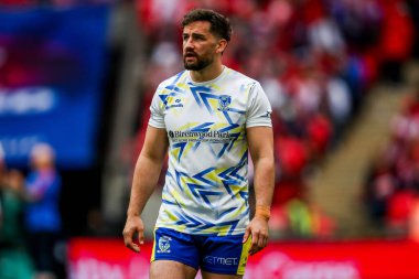 Warrington Wolves 'un Toby King' i, 7 Haziran 2025 'te Wembley Stadyumu' nda oynanan Betfred Challenge Cup Final Warrington Wolves vs Hull KR karşılaşmasından önce ısınıyor.