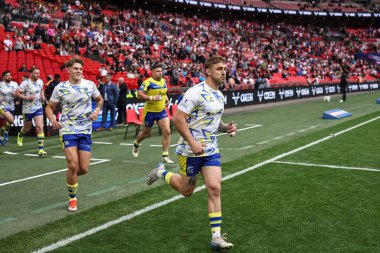 Warrington Wolves 'tan Sam Powell 7 Haziran 2025' te Wembley Stadyumu 'nda oynanan Betfred Challenge Cup Final Warrington Wolves vs Hull KR maçında ısınma turunda