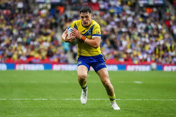 Warrington Wolves 'tan Josh Thewlis, 7 Haziran 2025' te Londra, Wembley Stadyumu 'nda oynanan Betfred Challenge Cup Final Warrington Wolves vs Hull KR karşılaşmasında şansını deneyecek.