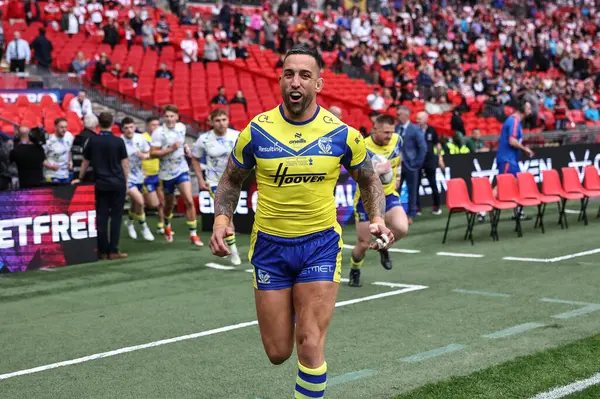 Warrington Wolves 'tan Paul Vaughan, 7 Haziran 2025' te Wembley Stadyumu 'nda oynanan Betfred Challenge Cup Final Warrington Wolves vs Hull KR maçında ısınma turunda