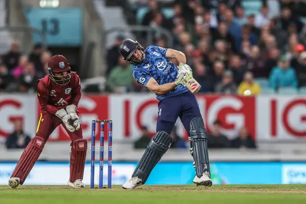 İngiltere 'den Jos Buttler, 3 Haziran 2025' te Kia Oval, Londra, Birleşik Krallık 'ta 3.