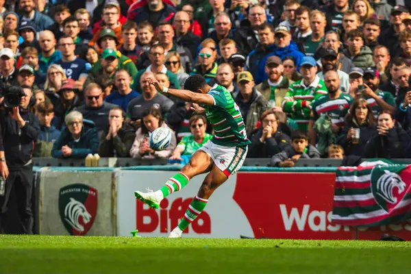 Leicester Tigers 'dan Ben Volavola Gallagher Premiership play-off' unda Leicester Tigers, Mattioli Woods Welford Road Stadyumu 'nda Satış Köpekbalıklarına karşı, 7 Haziran 2025