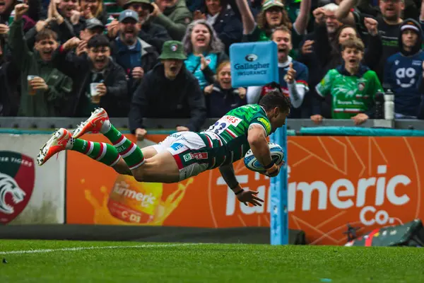 Leicester Tigers 'dan Izaia Perese Gallagher Premiership play-off' unda Leicester Tigers, Mattioli Woods Welford Road Stadyumu 'nda Satış Köpekbalıklarına karşı, 7 Haziran 2025