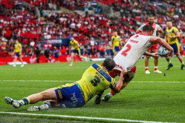Warrington Wolves 'un Toby King' i, 7 Haziran 2025 'te Wembley Stadyumu' nda oynanan Betfred Challenge Cup Final Warrington Wolves vs Hull KR maçında mücadele ediyor.