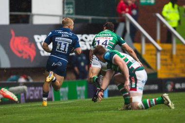 Leicester Kaplanları 'ndan Arron Reed ve Leicester Kaplanları' ndan Adam Radwan Gallagher Premiership play-off Leicester Kaplan Satış Köpekbalıklarına karşı Mattioli Woods Road Stadyumu, Leicester, 7 Haziran 2025