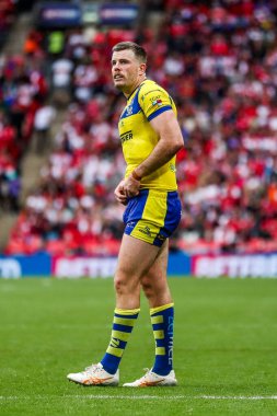 Warrington Wolves 'tan Lachlan Fitzgibbon, 7 Haziran 2025' te Wembley Stadyumu 'nda oynanan Betfred Challenge Cup Final Warrington Wolves vs Hull KR maçında görülüyor.