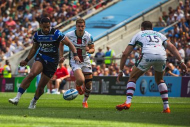 Bath 'dan Joe Cokanasiga ve Leicester Tigers' dan Freddie Steward Gallagher Premiership play-off Finali 'nde Bath Rugby Leicester Tigers' a karşı Allianz Stadyumu, Twickenham, Birleşik Krallık, 14 Haziran 2025