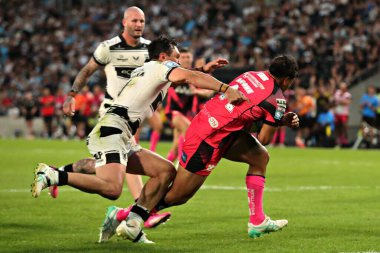 Castleford Tigers takımından Tom Amone, 13 Haziran 2025 'te MKM Stadyumu' nda oynanan Betfred Süper Lig 14. Hull FC Castleford Tigers maçında gol attı.