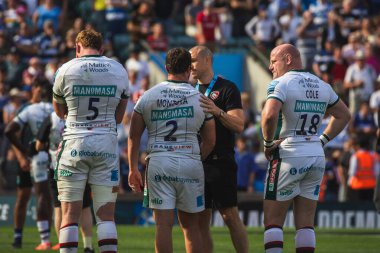 Leicester Kaplanları 'ndan Ollie Chessum, Leicester Kaplanları' ndan Julin Montoya, Leicester Kaplanları 'ndan Dan Cole Gallagher Premiership play-off finalinde Leicester Kaplanları' na karşı Leicester Stadyumu, Twickenham, 14 Haziran 2025