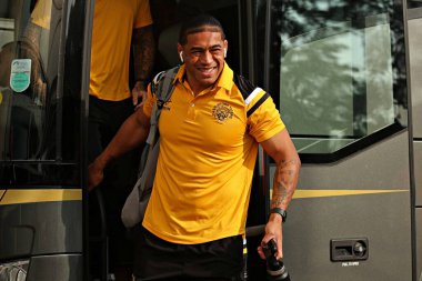 Castleford Tigers takımından Sylvester Namo 13 Haziran 2025 'te MKM Stadyumu' nda 14. Hull FC Castleford Tigers 'a karşı oynanan Betfred Süper Lig karşılaşmasından önce