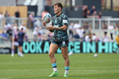 Leigh Leoparları 'ndan Keanan Brand 15 Haziran 2025' te Birleşik Krallık 'ın Wakefield Stadyumu' nda oynanan Wakefield Trinity - Leigh Leopards maçından önce