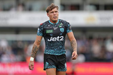 Leigh Leoparları 'ndan Keanan Brand 15 Haziran 2025' te Birleşik Krallık 'ın Wakefield Stadyumu' nda oynanan Wakefield Trinity - Leigh Leopards maçında 14.