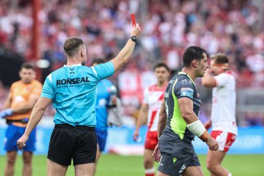 Hakem Tom Grant Katalan Ejderhaları 'ndan Benjamin Garcia' ya kırmızı kart verdi ve 13 Haziran 2025 'te İngiltere' nin Hull kentinde bulunan Sewell Group Craven Park 'ta 14. Hull KR' a karşı Katalans Ejderhaları raundunda uğurlandı.