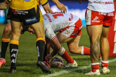 Hull KR 'dan Jack Broadbent, 19 Haziran 2025' te İngiltere 'nin Castleford kentinde oynanan 15. Betfred Süper Ligi karşılaşmasında Castleford Tigers ve Hull KR' a karşı oynuyor.