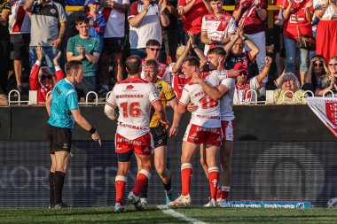 Hull KR 'dan Noah Booth, 19 Haziran 2025' te İngiltere 'nin Castleford kentinde oynanan 15. Betfred Süper Lig karşılaşmasında Hortum Ormanı, Castleford, İngiltere' de oynanan Castleford Tigers vs Hull KR karşılaşmasını kutluyor.