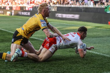 Hull KR 'dan Tom Davies, 19 Haziran 2025' te İngiltere 'nin Castleford kentinde oynanan The Mend-A-Hose Jungle, Castleford' da oynanan 15.