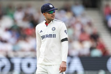 Hindistan kaptanı Shubman Gill 1. Rothesay Test Maçı 'nda, 3. Gün İngiltere Hindistan' a karşı Headingley Kriket Sahası, Leeds, Birleşik Krallık, 22 Haziran 2025