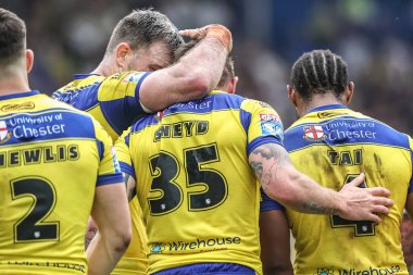Warrington Wolves takımından Marc Sneyd, 21 Haziran 2025 'te Warrington, İngiltere' deki Halliwell Jones Stadyumu 'nda Warrington Wolves ile Huddersfield Giants arasındaki 15.